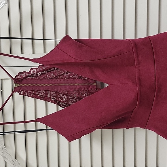 Party dress - Picture 2 of 5